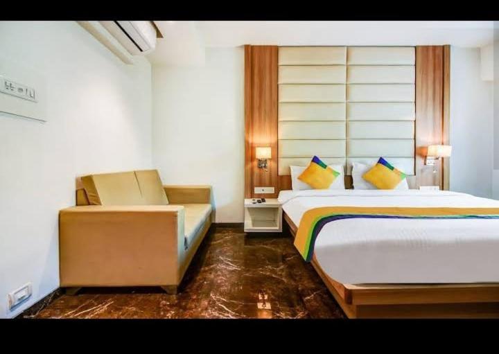 Hotel Royal Oak Navi Mumbai-Stz 1002 Exterior photo