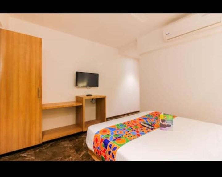 Hotel Royal Oak Navi Mumbai-Stz 1002 Exterior photo