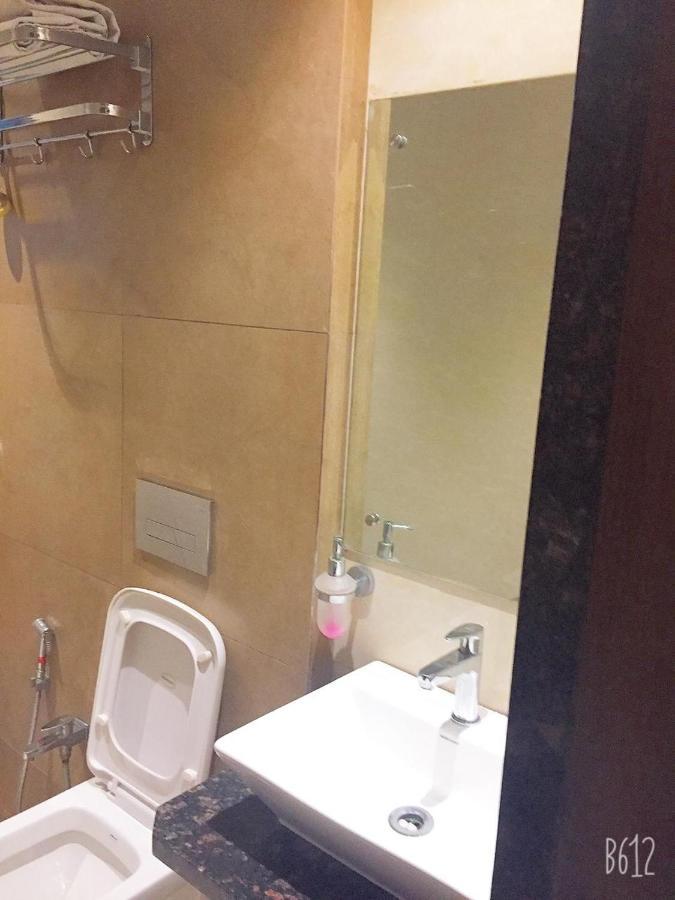 Hotel Royal Oak Navi Mumbai-Stz 1002 Exterior photo